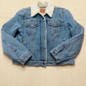 Levi’s 90’s Style Denim Sherpa Trucker Jacket Size Large